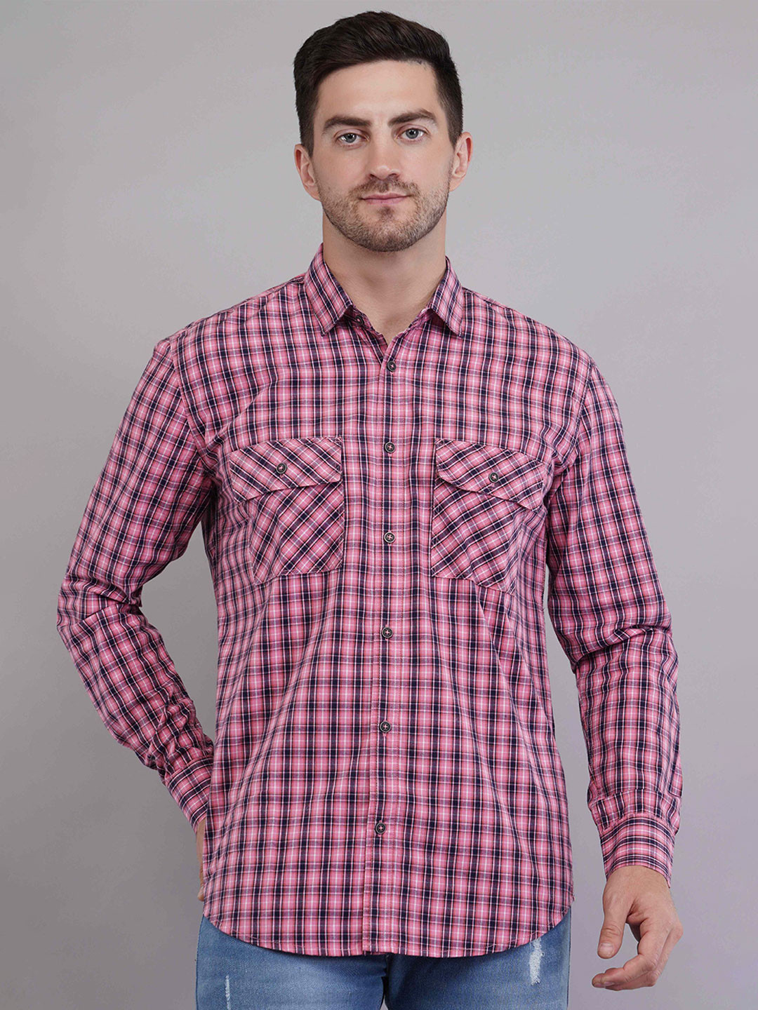 Binioz Men Classic Opaque Checked Casual Shirt