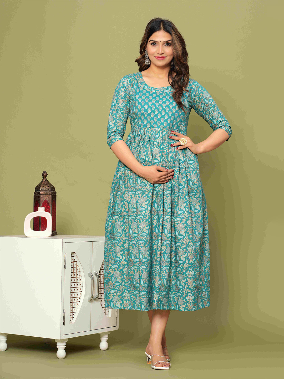 UrbanRang Cotton Floral Printed Fit and Flare Maternity Midi Dress