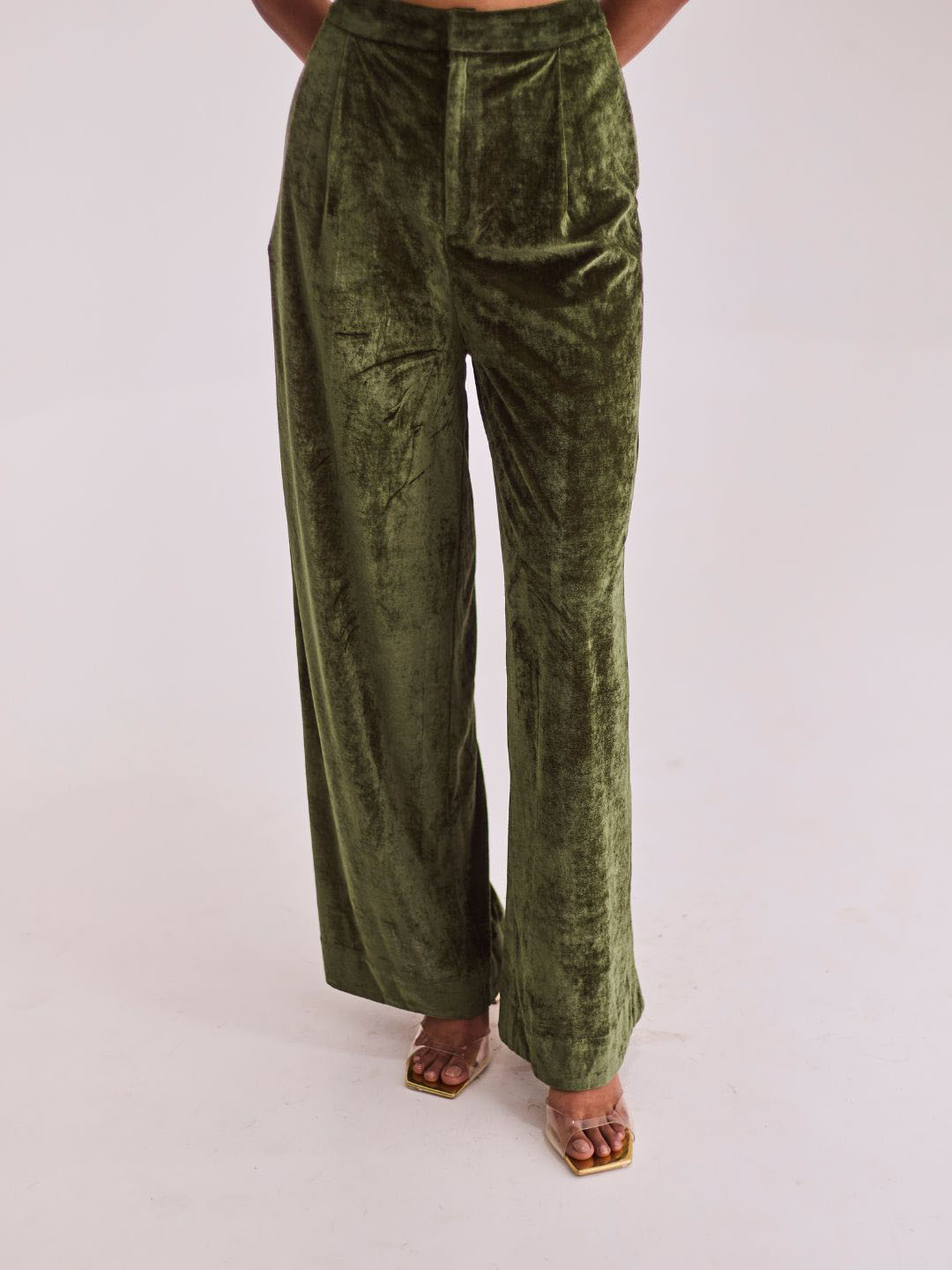 Urban Suburban Women Comfort Regular Fit High-Rise Velvet Wide Leg Trousers