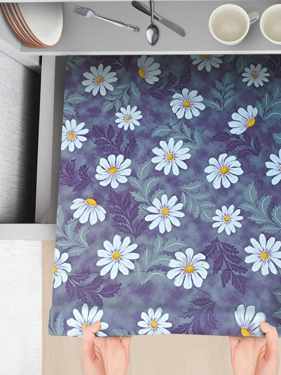 REVEXO Blue & White Floral Printed Water Resistant Cabinet Shelf Mat