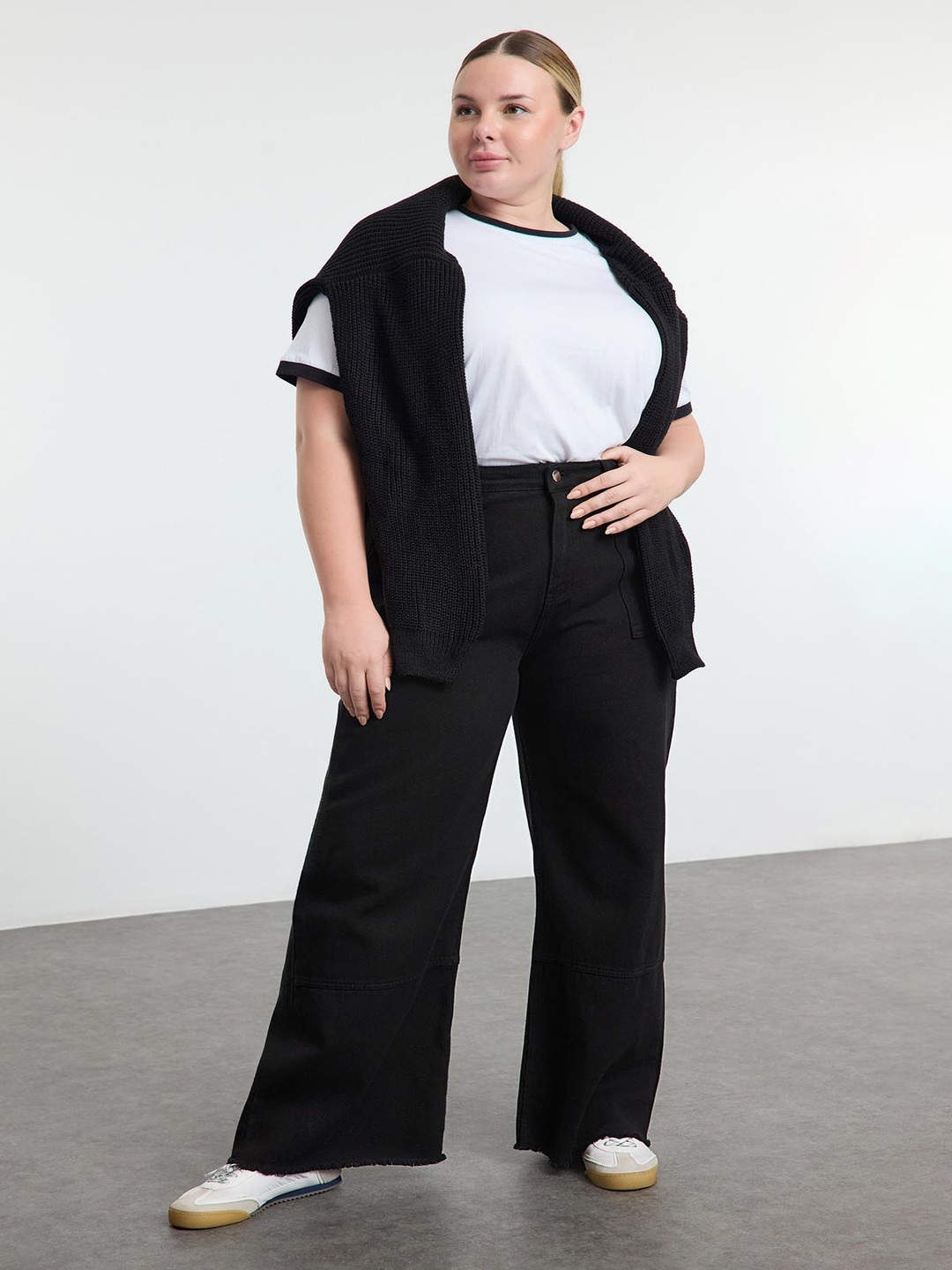 Trendyol Women Plus Size Cotton High Waist Wide Leg Jeans