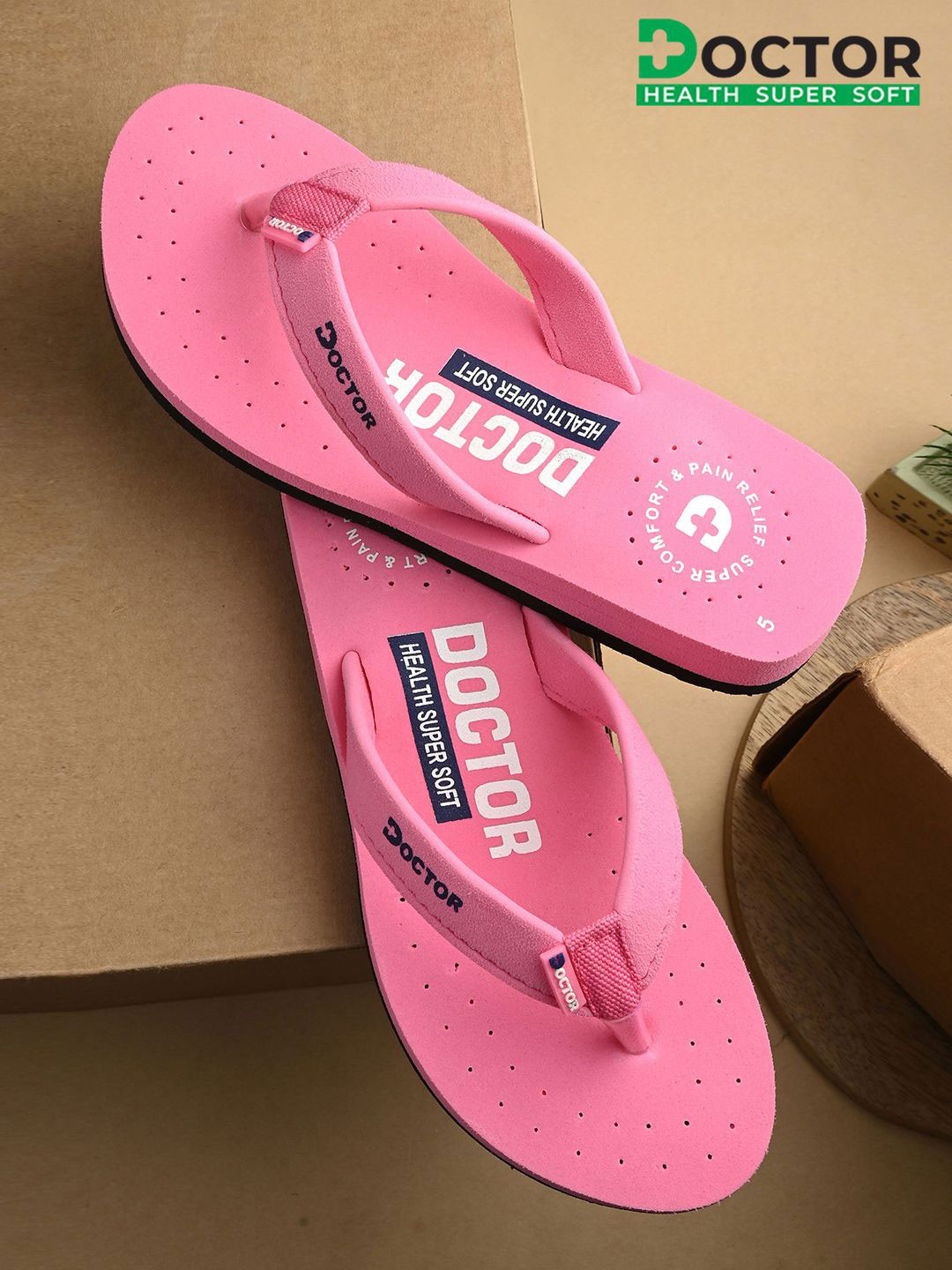 DOCTOR HEALTH SUPER SOFT Women Printed Slip-On