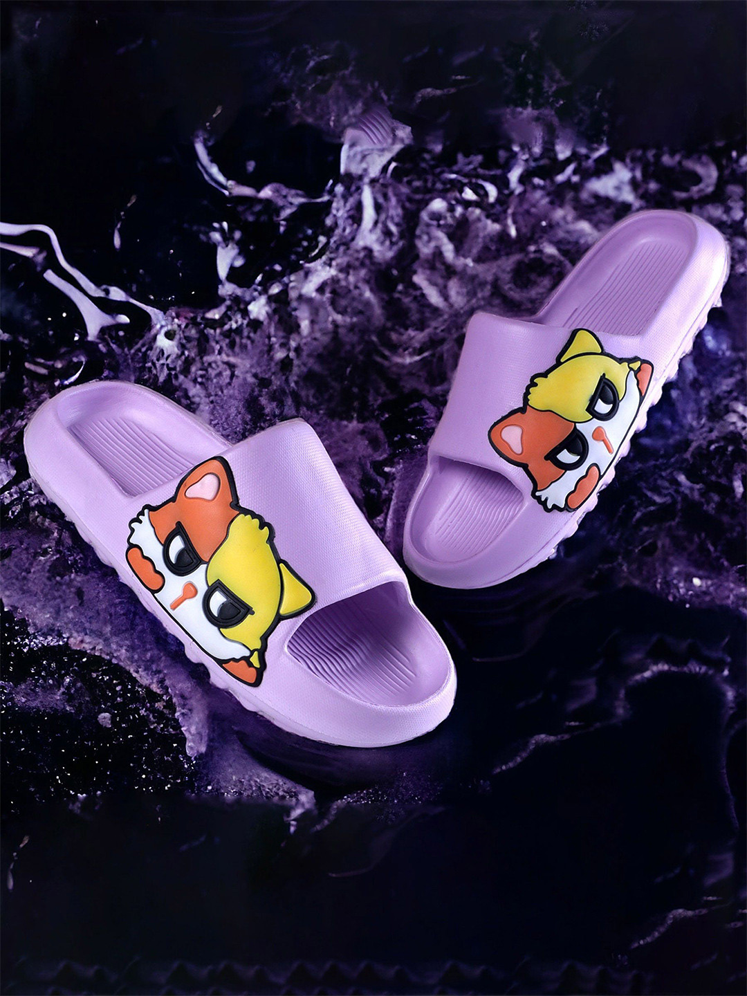 KAPYANSH Women Printed Rubber Sliders