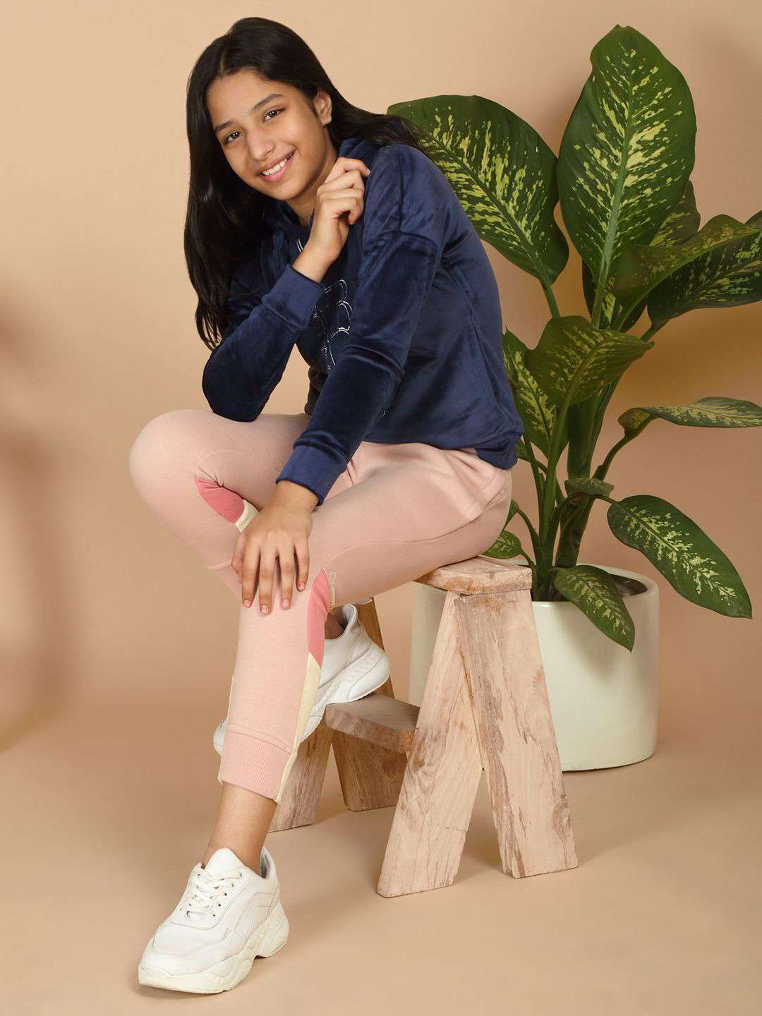 Sweet Dreams Girls Printed Hooded Pullover Sweatshirt