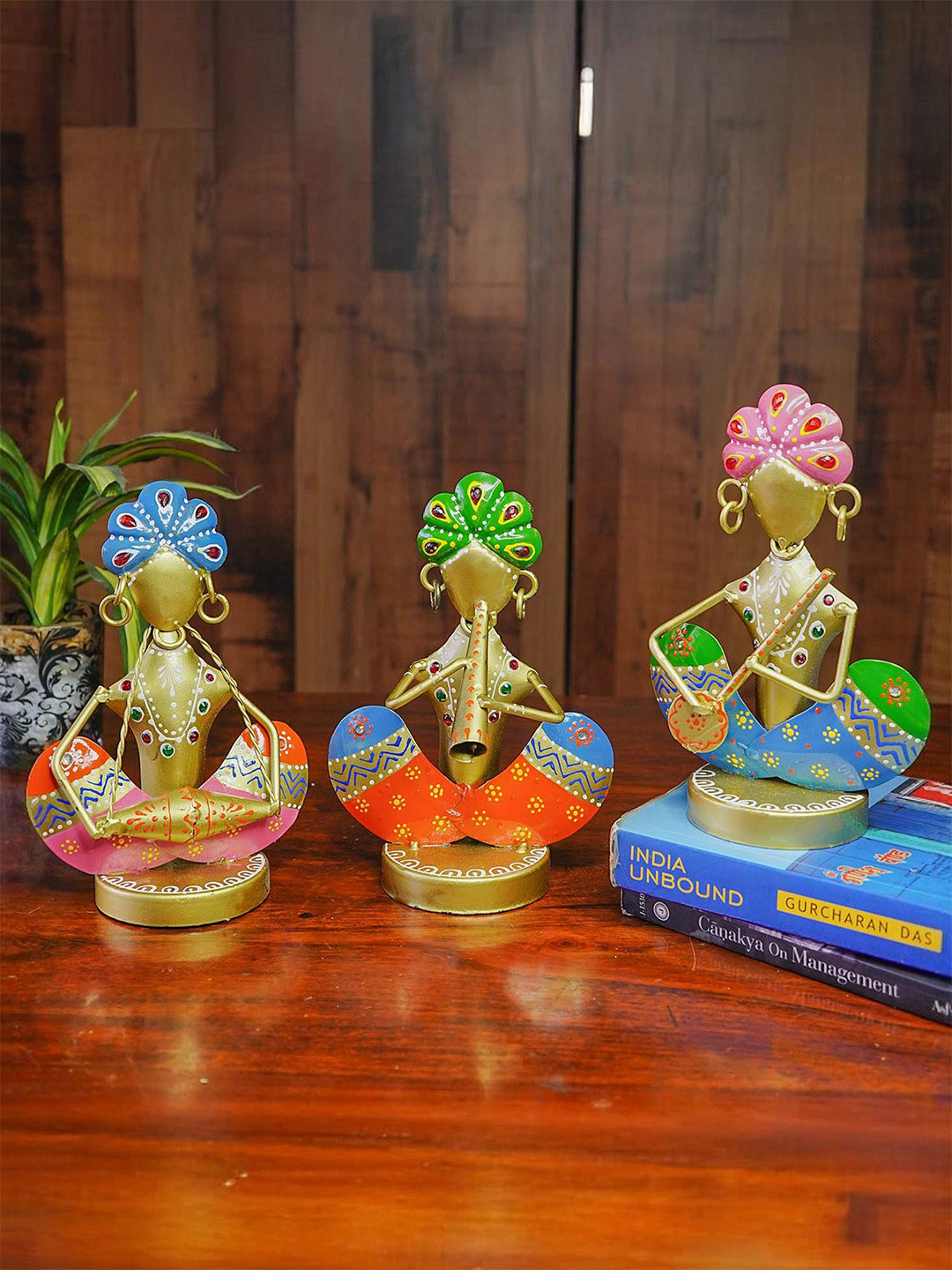 Ekhasa Rajasthani Musicians Gold Metal Metallic Living Room Music Set of 3 Small Showpieces - 7.1 Inches