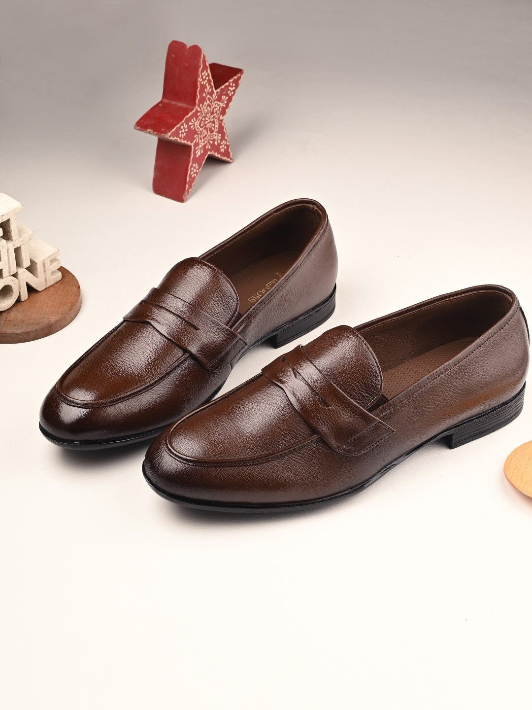 Egoss Aspeerio Men Rover Premium Leathe Loafers for  Men