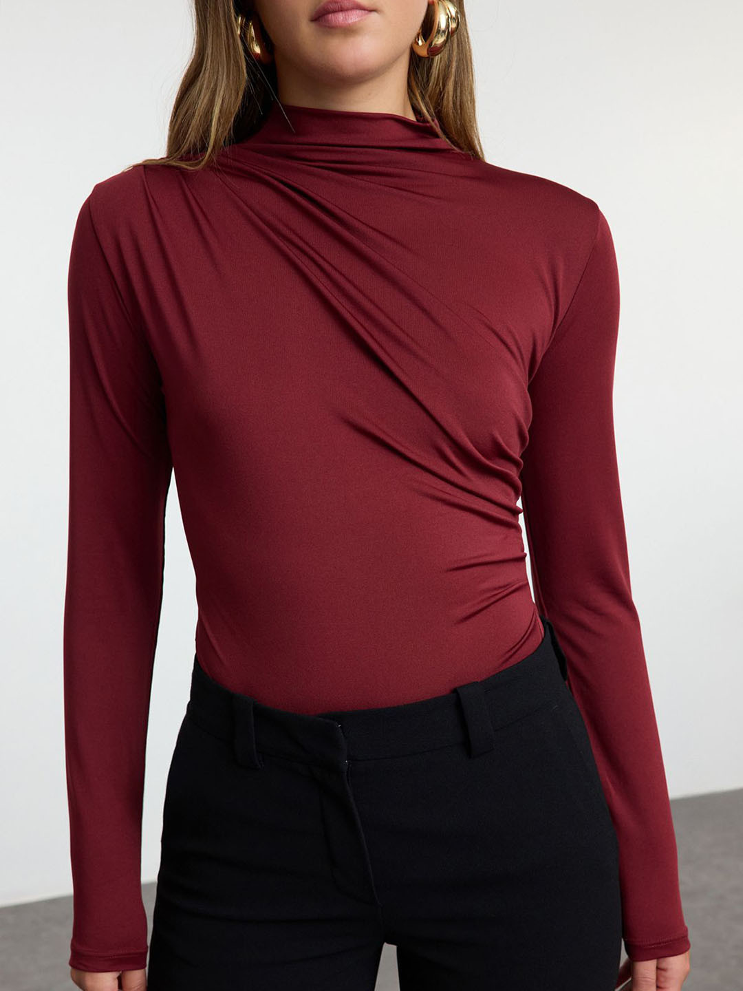Trendyol High Neck Long Sleeves Bodysuit