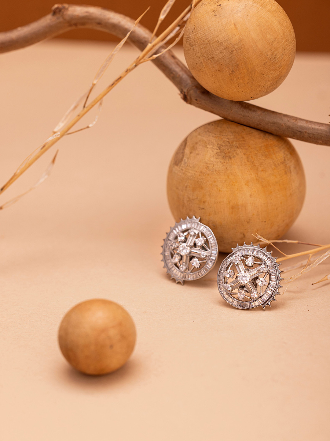 GAURISH BESPOKE JEWELLERY Contemporary Hoop Earrings