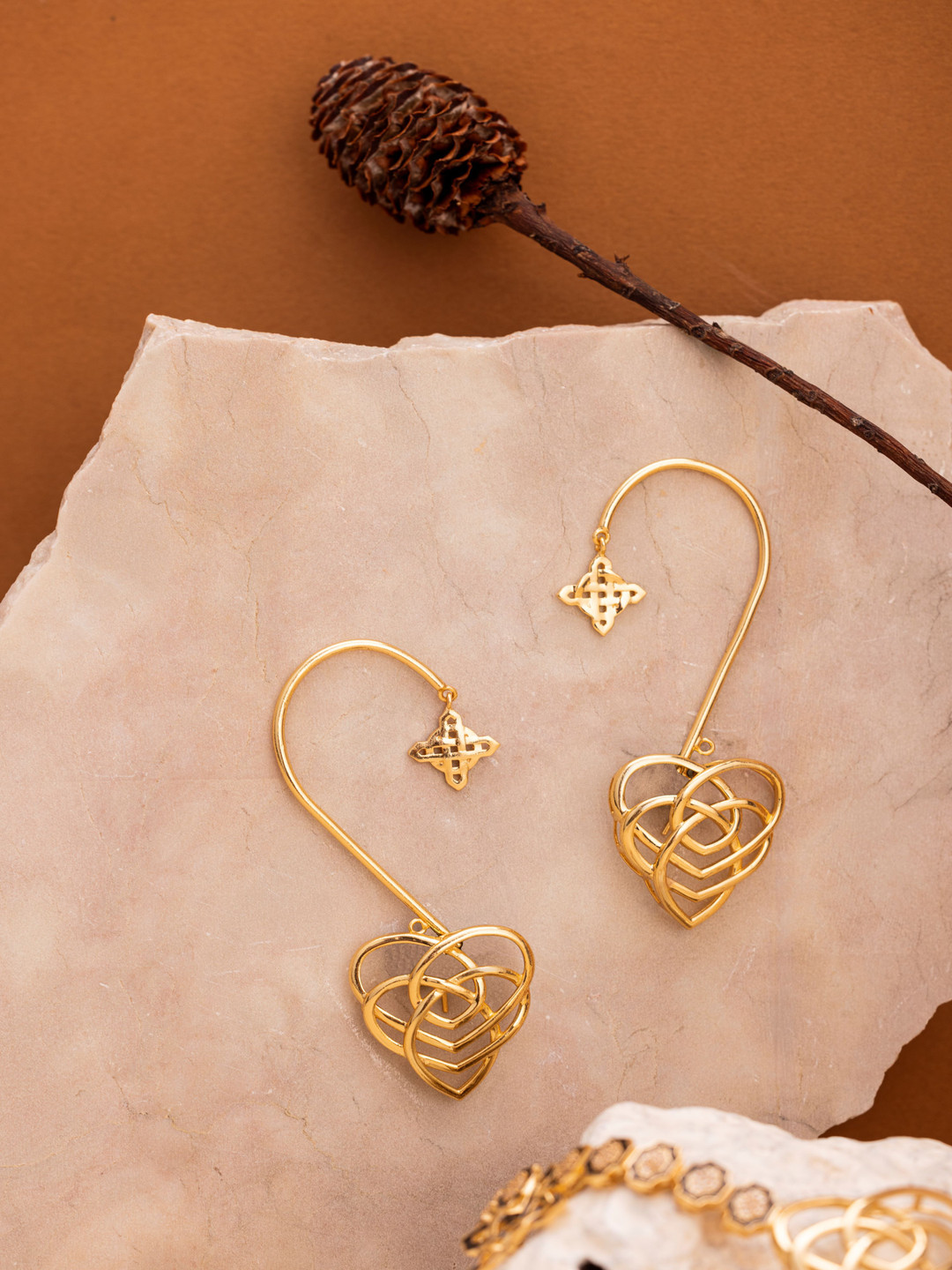 GAURISH BESPOKE JEWELLERY Gold-Plated Contemporary Shaped Ear-Cuffs