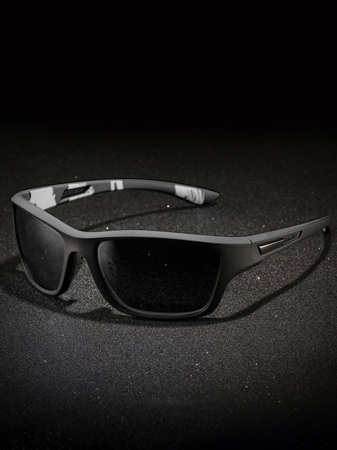 ANEMONE Unisex Wayfarer Sunglasses with Polarised and UV Protected Lens Wrap-Bk