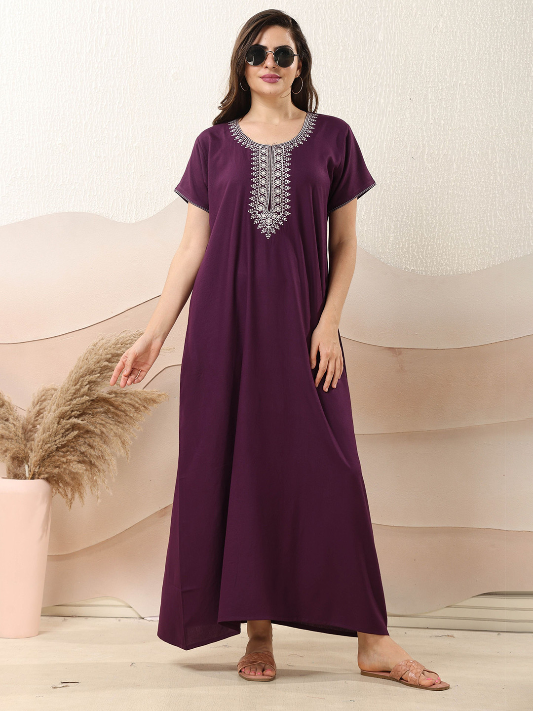 EASY MOM Embroidered Maxi Nightdress