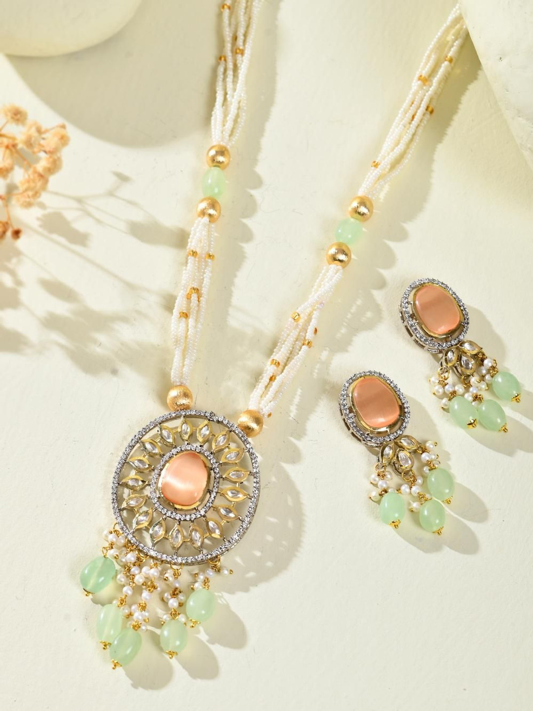 STYYO Gold-Plated Artificial Stones Studded And Pearls Beaded Jewellery Set