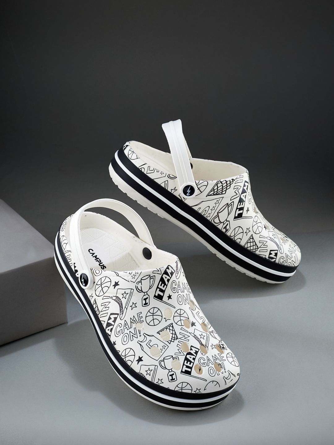 Campus Men GC-4025 Printed Clogs