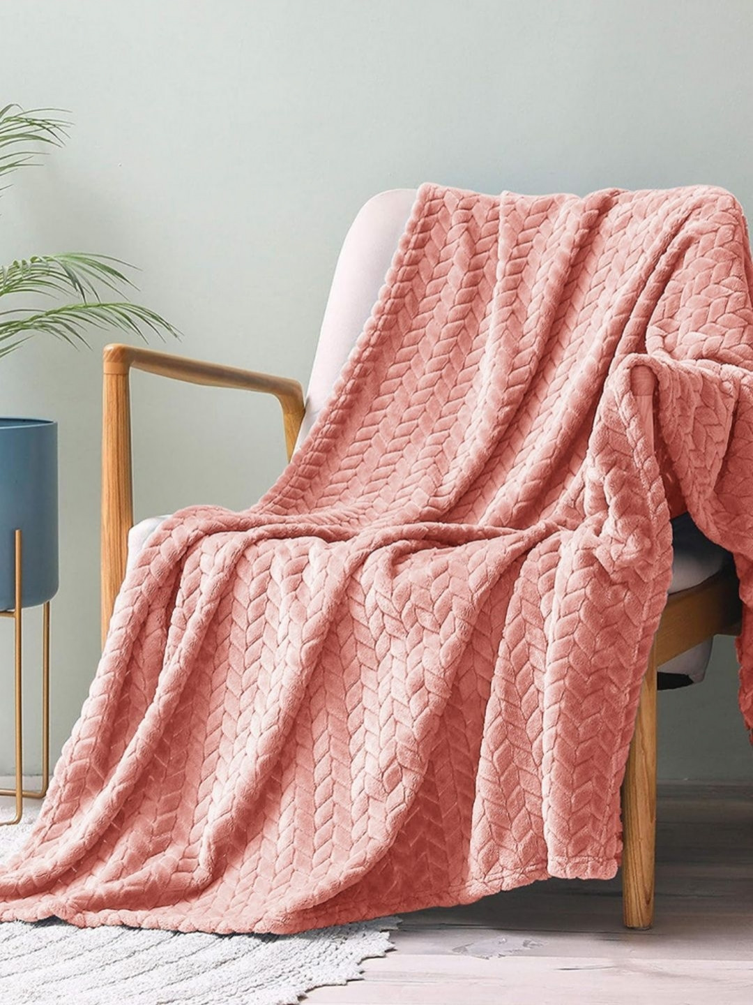 VAS COLLECTIONS Orange Fleece 300 GSM AC Room Double Bed Quilt