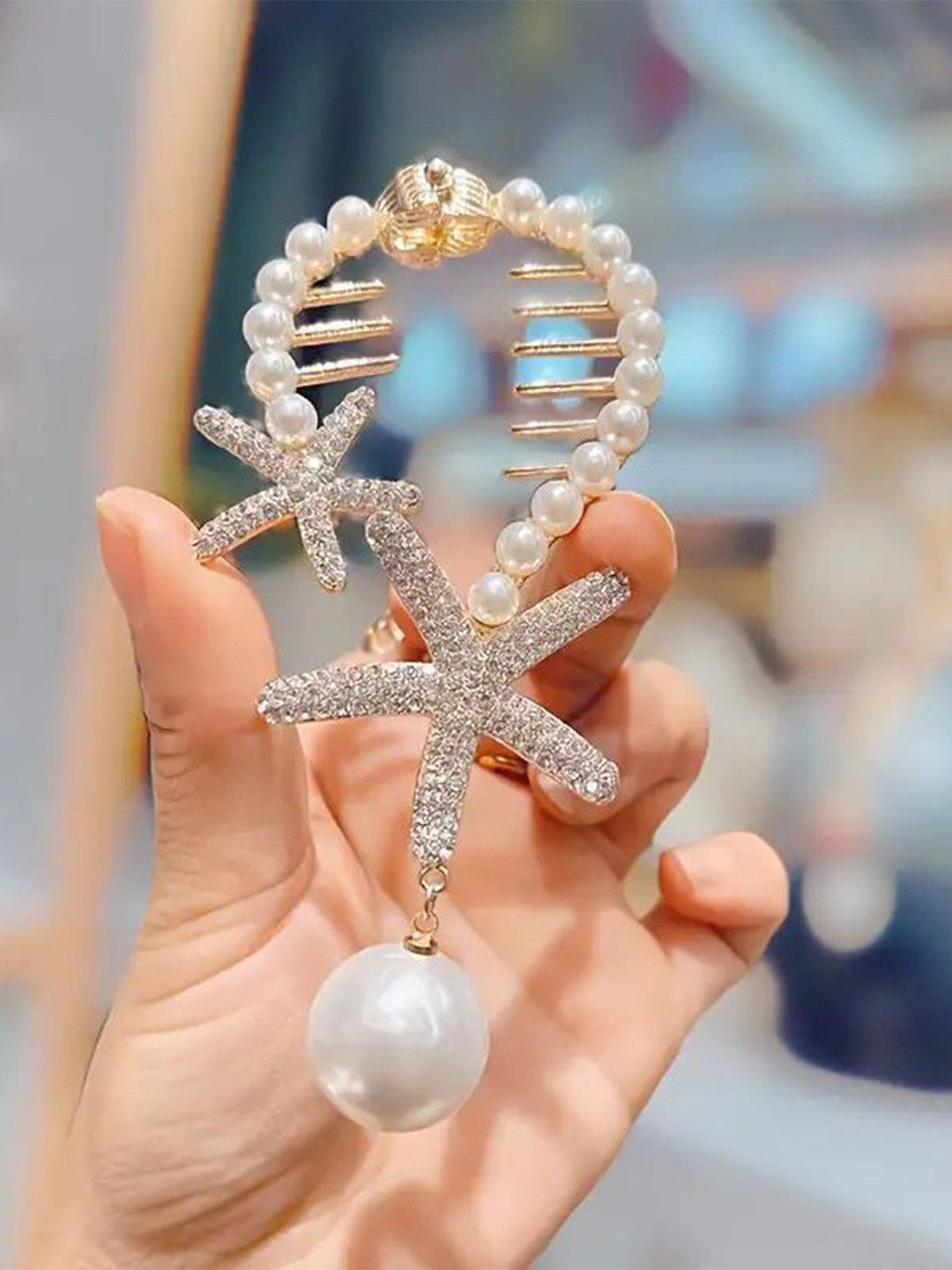 Radhya Accessories Women Embellished Fashion Starfish Partywear Bun Hair Clip