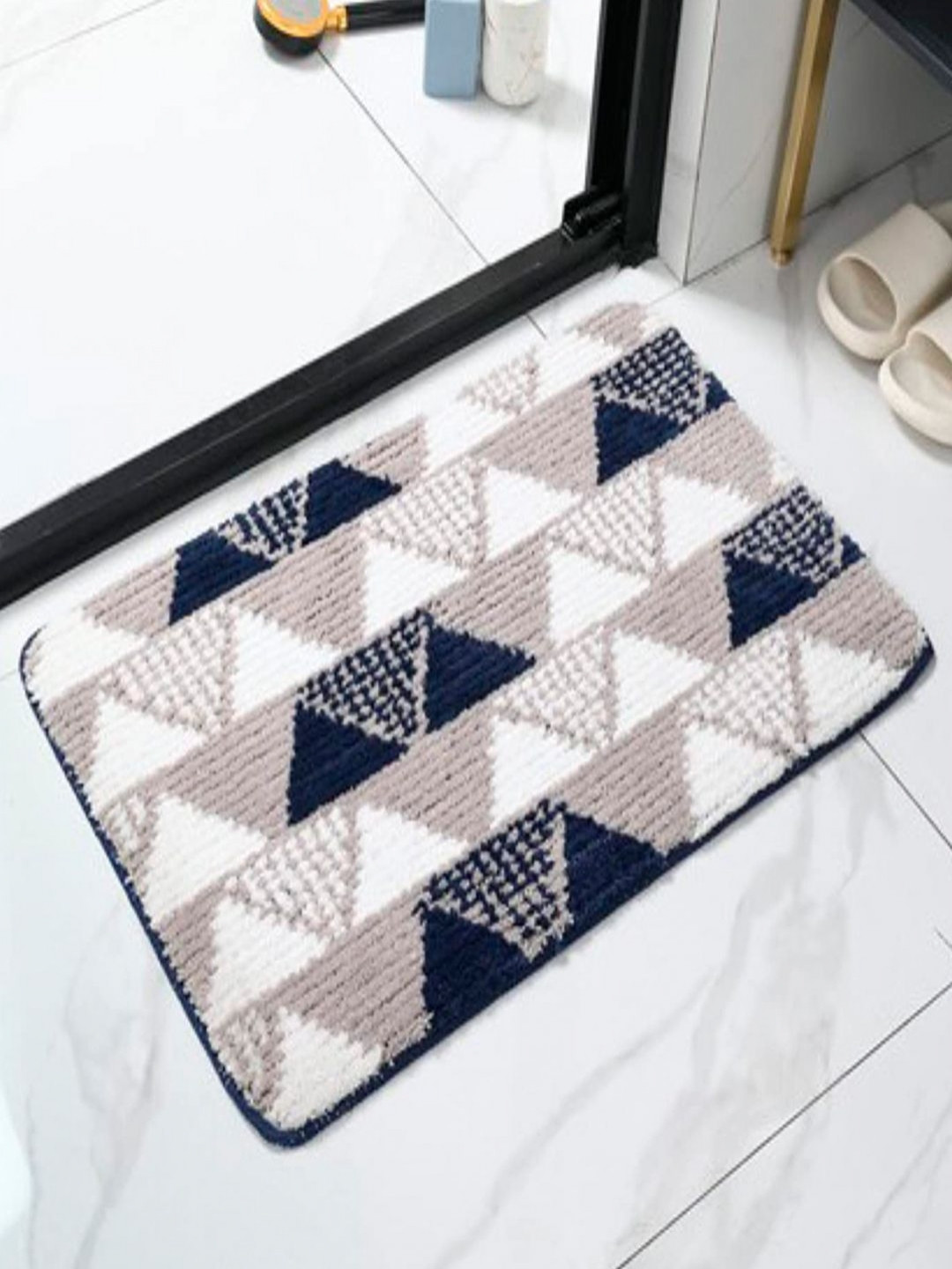 HOKIPO Beige & White Patterned Microfibre 1800 GSM Bath Rugs