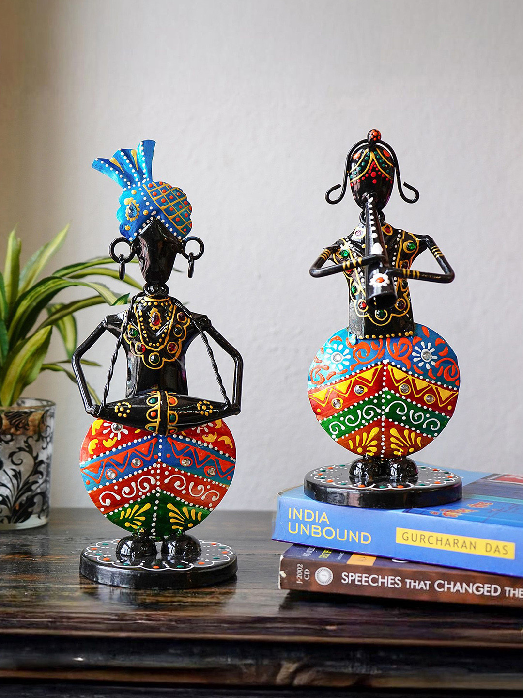 Ekhasa Rajasthani Musicians Black Metal Metallic Study Room Music Set of 2 Small Showpieces - 8.3 Inches