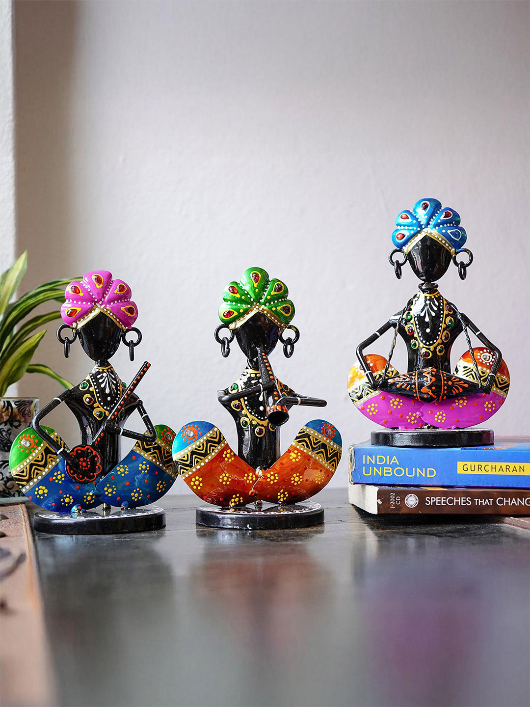 Ekhasa Rajasthani Musicians Black Metal Matte Living Room Music Set of 3 Small Showpieces - 7.1 Inches