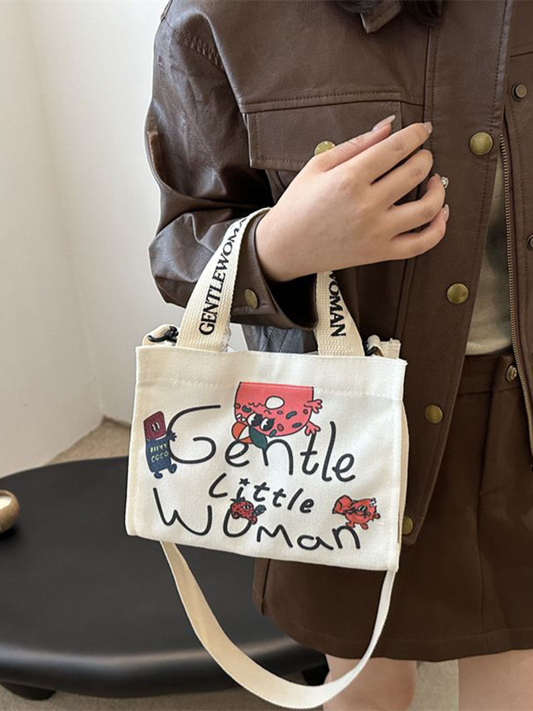 StyleCast Printed Handheld Bag