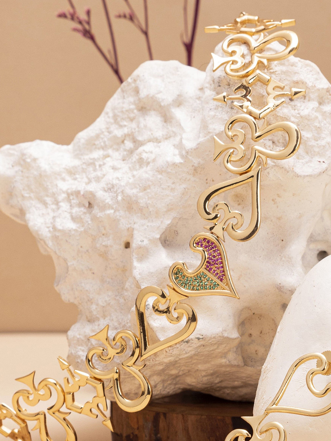 GAURISH BESPOKE JEWELLERY Brass Gold-Plated Necklace
