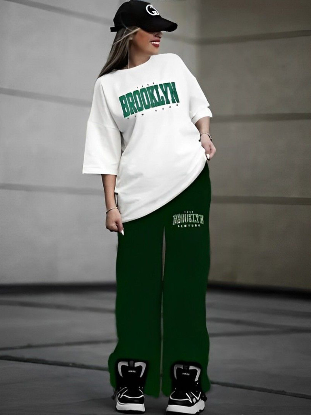 My Swag Graphic Printed Relaxed Fit T-shirt And Trouser