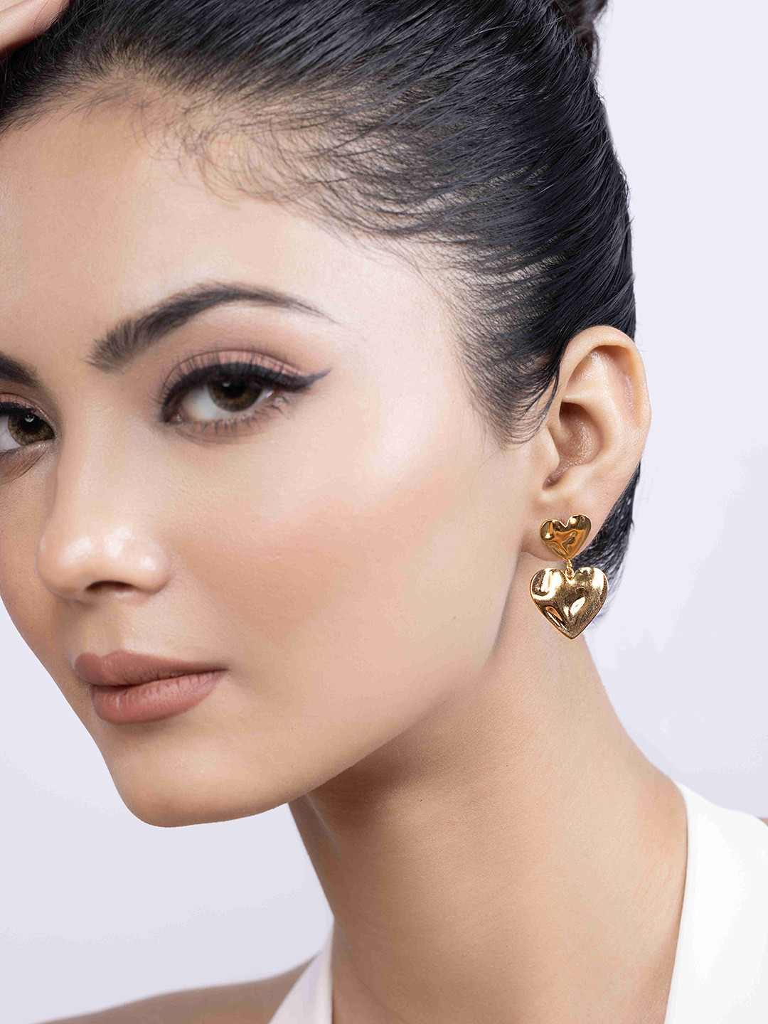KAORI BY SHREYA AGARWAL Stainless Steel Gold-Plated Heart Shaped Drop Earrings
