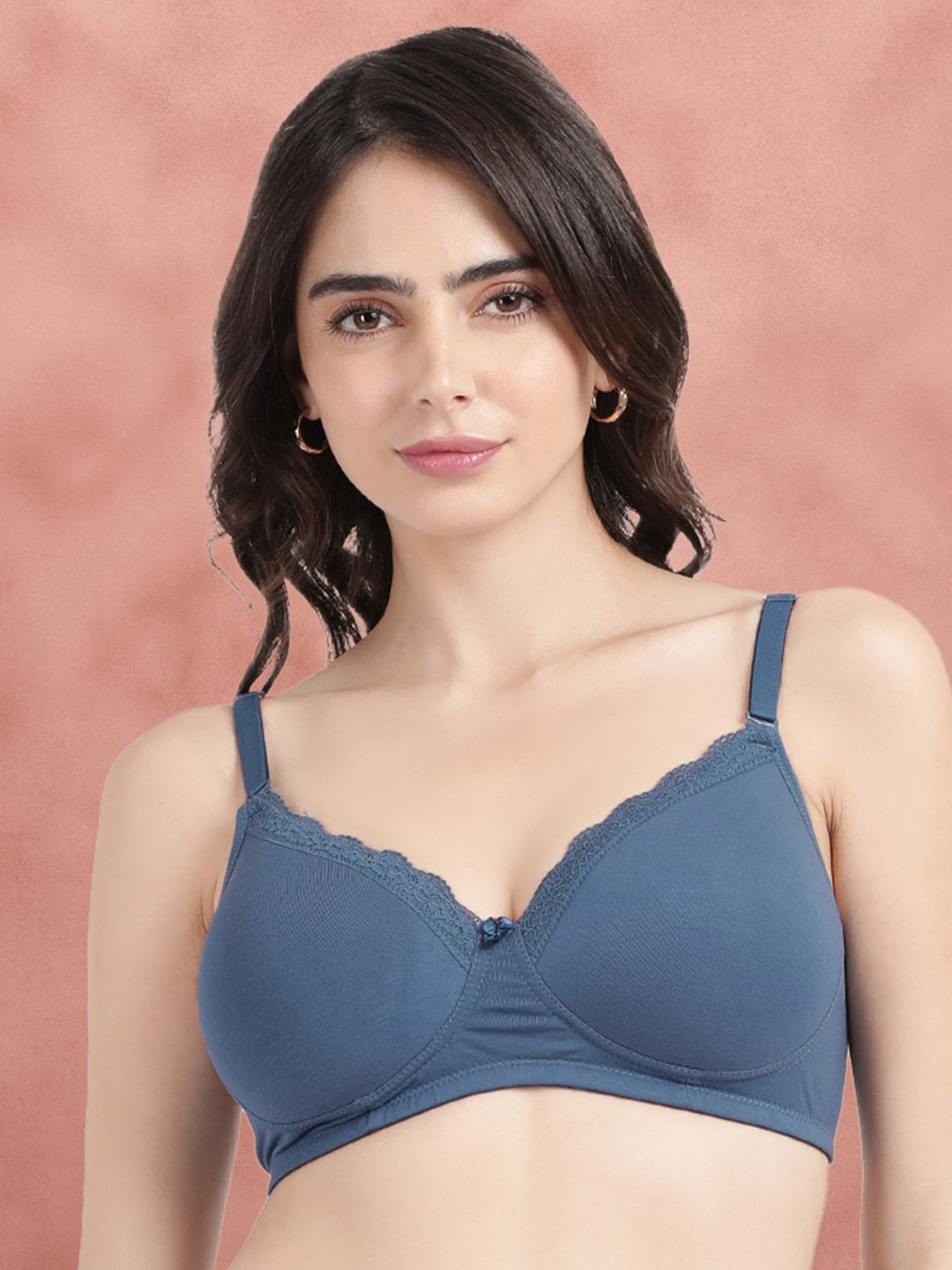 Susie Women T-shirt Half Coverage Lightly Padded Cotton Gym