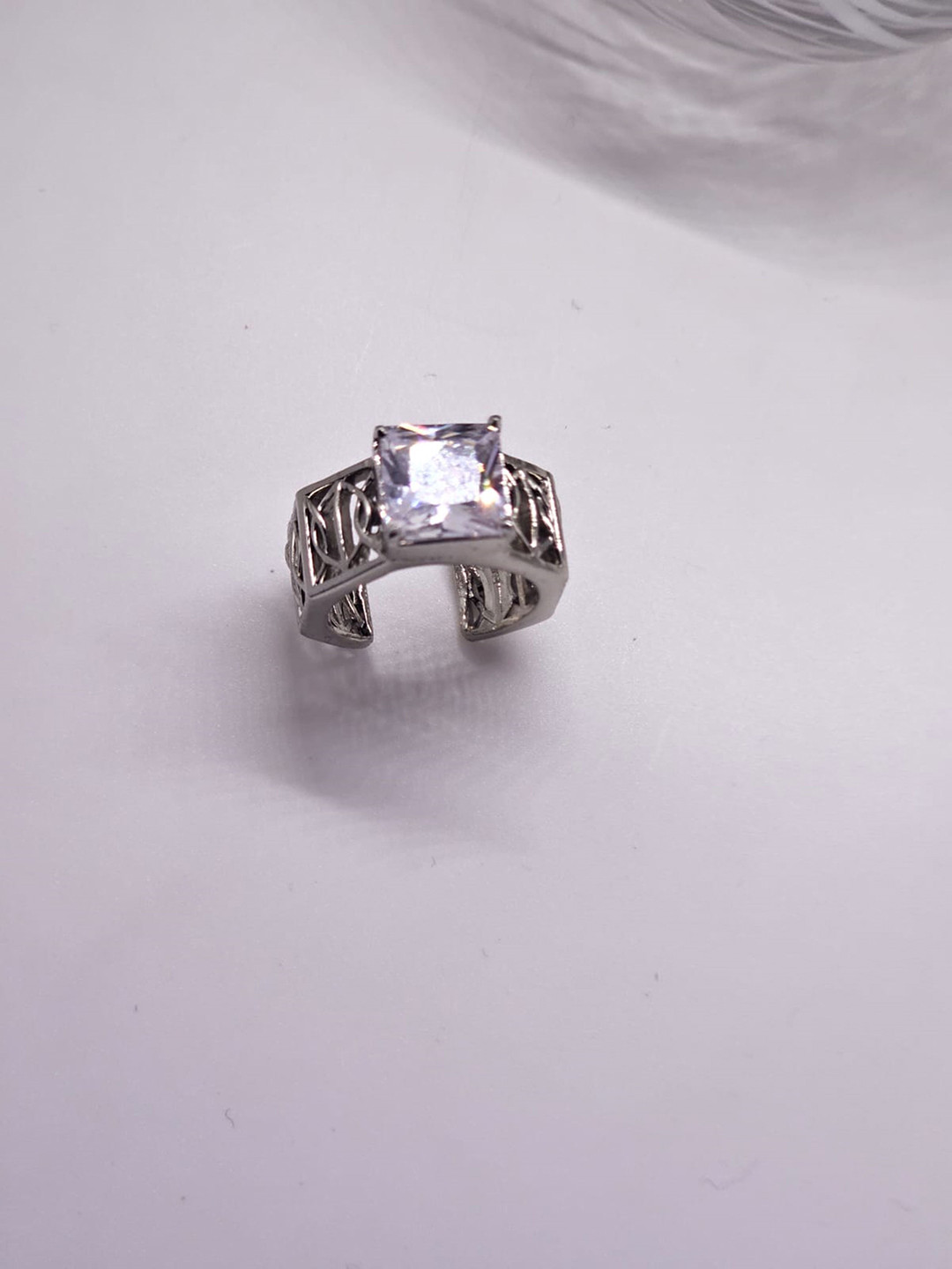 GAURISH BESPOKE JEWELLERY Spaced Silver-Plated Artificial Stones Studded Ring