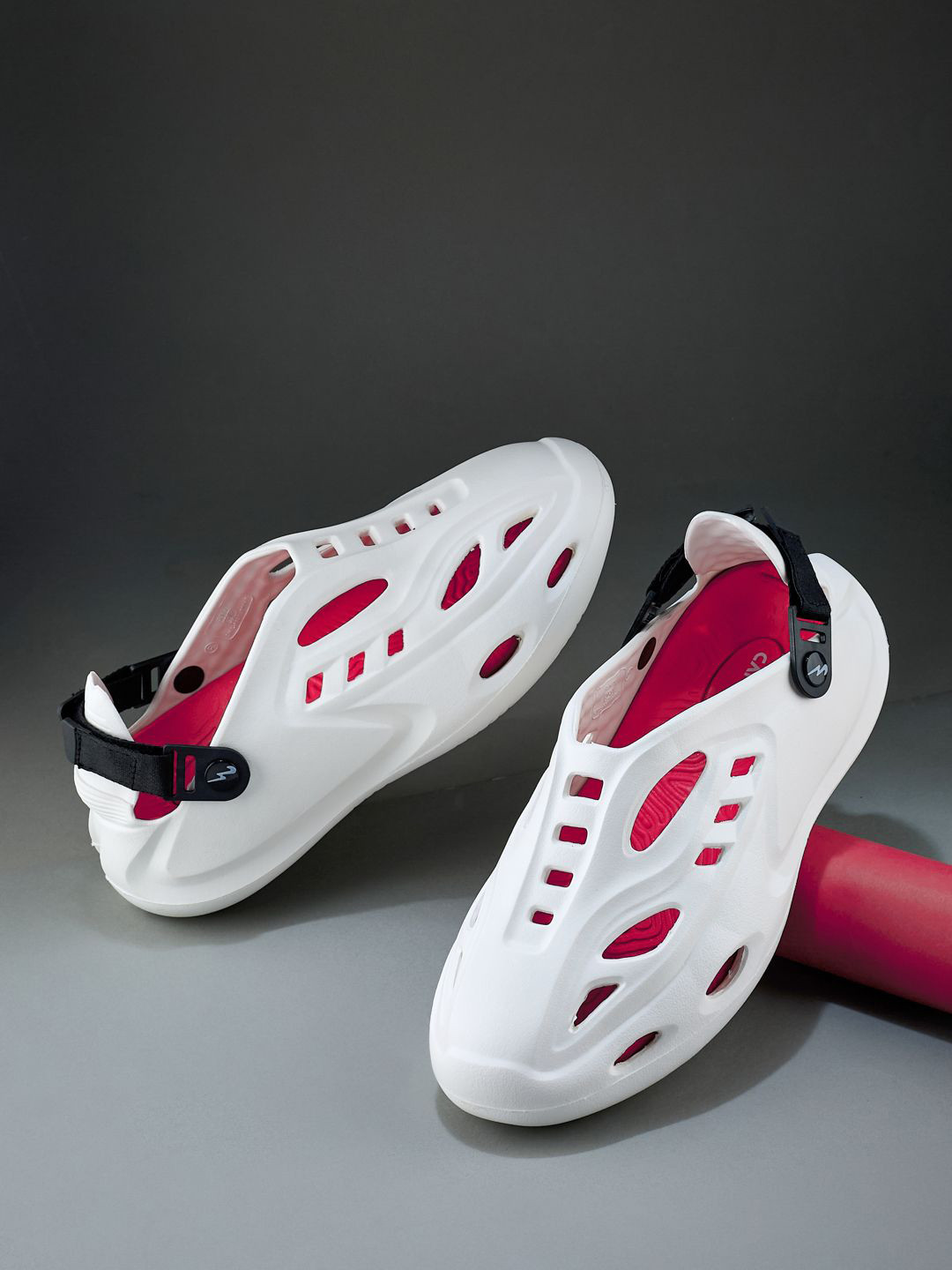 Campus Men GC-4019B Casual Clogs