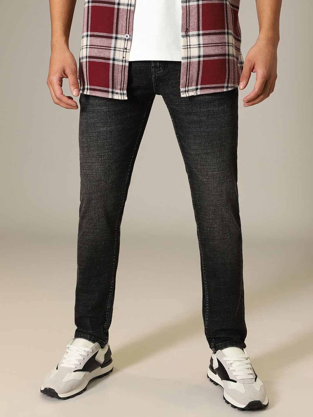 Banana Club Men Smoky Slim Fit Light Fade Stretchable Jeans