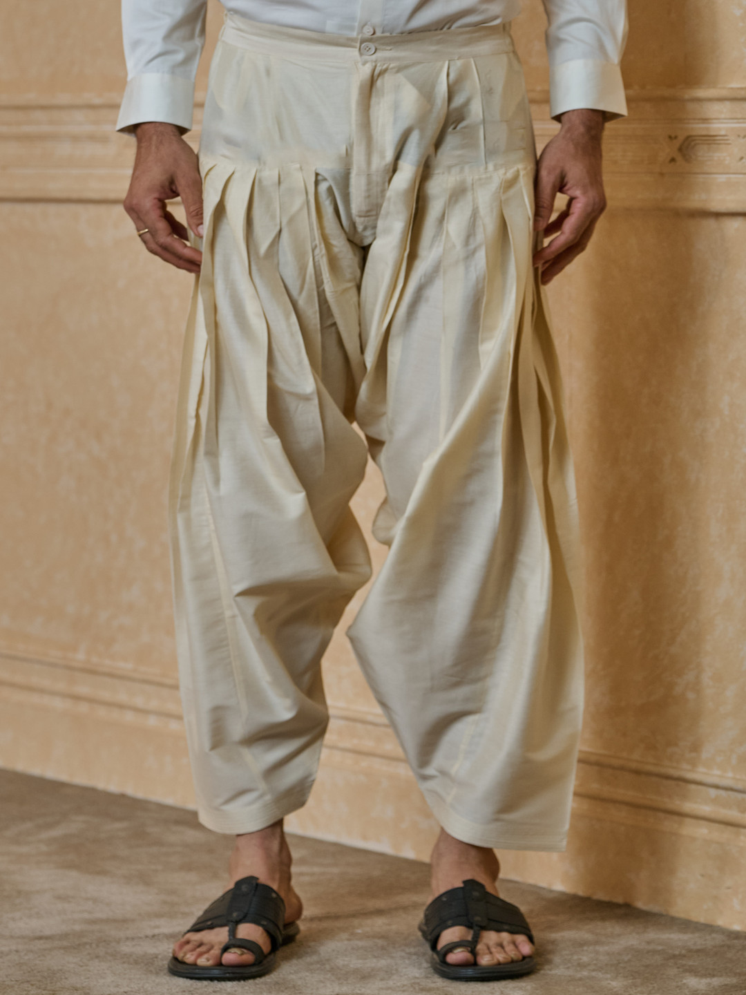 Tasva Men Jodhpuris Trousers