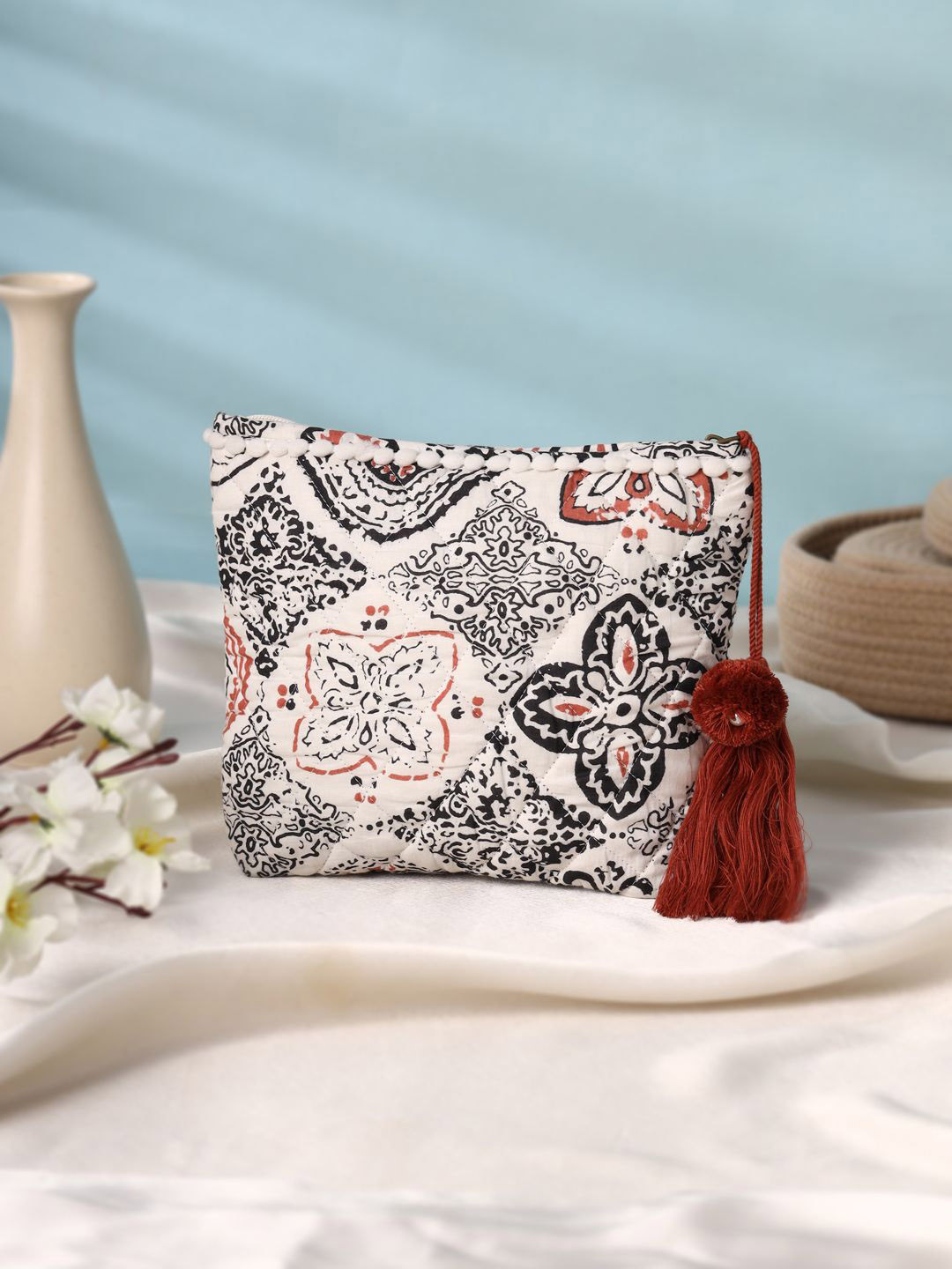 SANSKRUTIHOMES Women Floral Printed Structured Cotton Handheld Bag