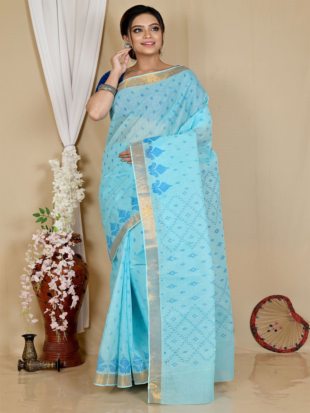 PuJoy Geometric Printed Pure Cotton Taant Saree