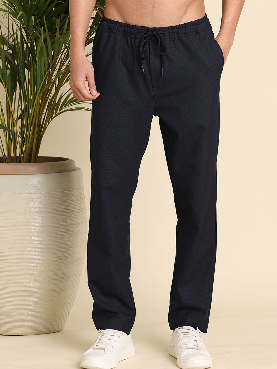 RIGS AND RAGS Men Relaxed Straight Leg Straight Fit Wrinkle Free Trousers