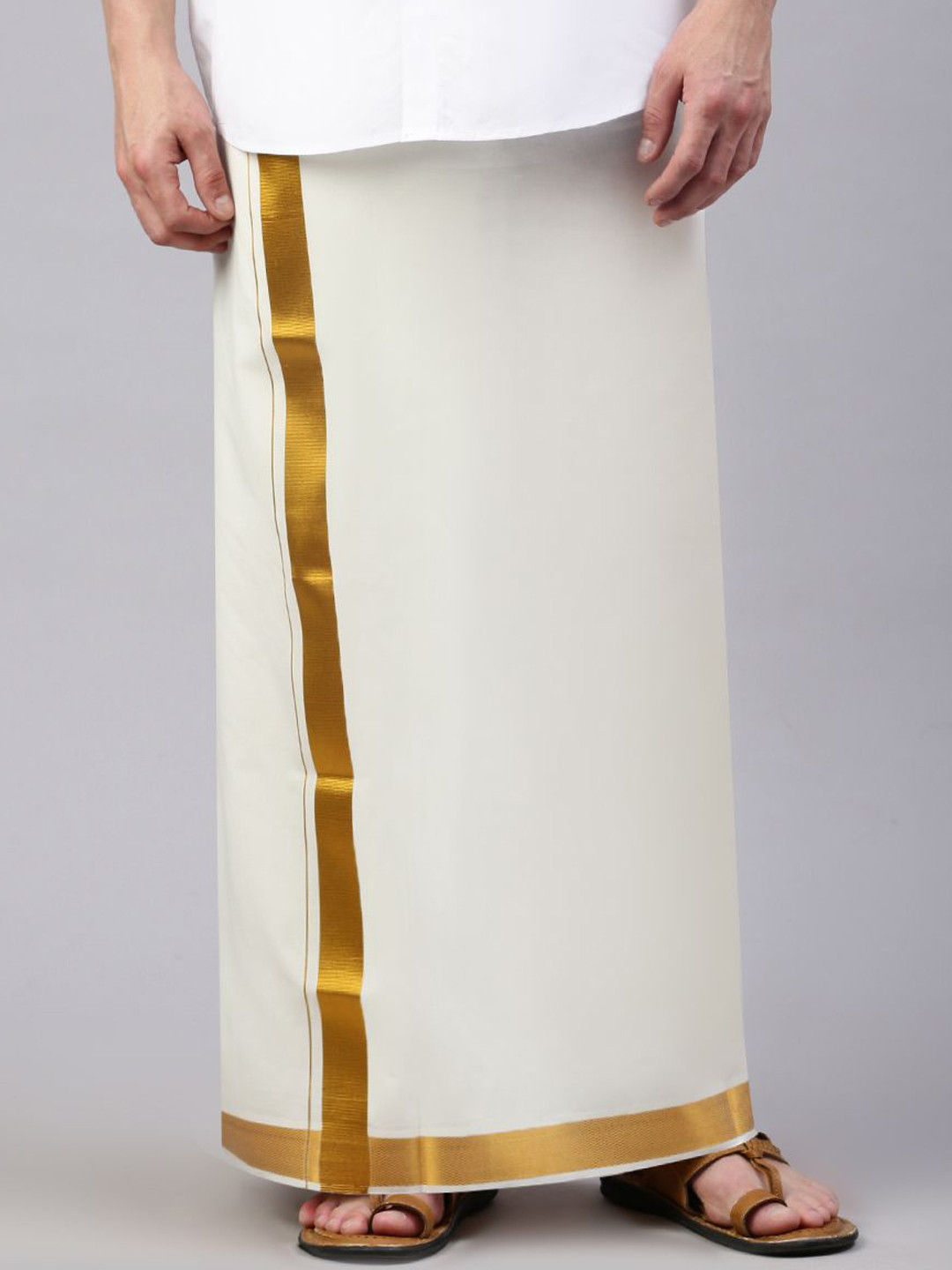 Alaya Men Solid Gold Jari Border Dhoti