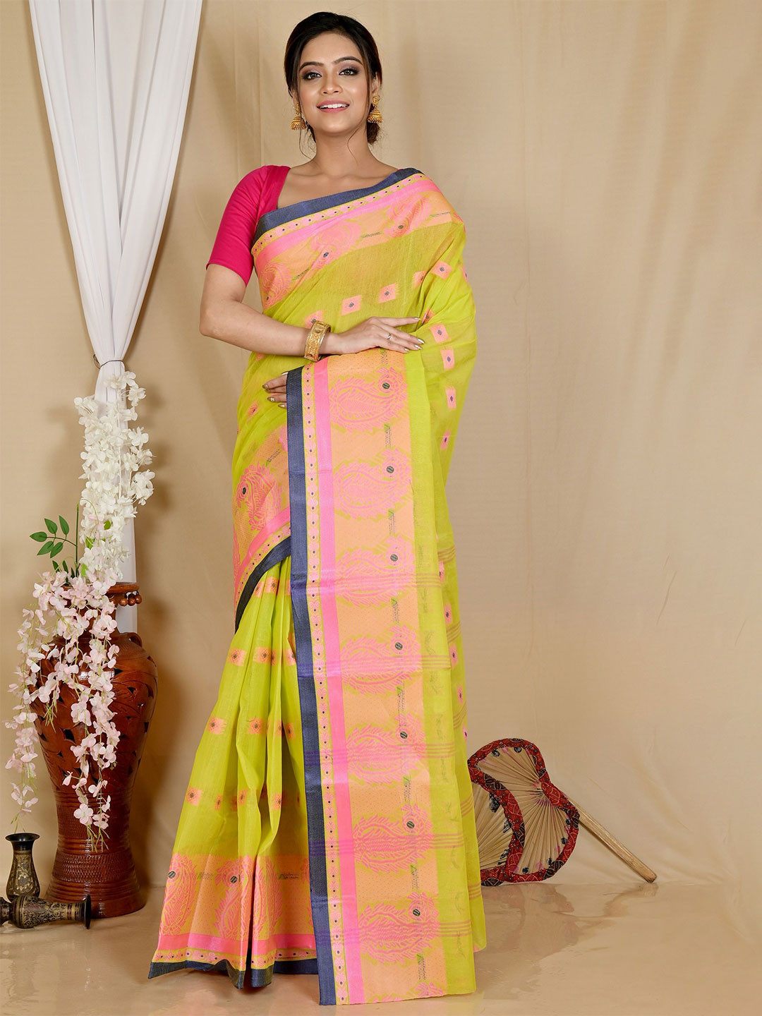 DipDiya Woven Design Pure Cotton Taant Saree