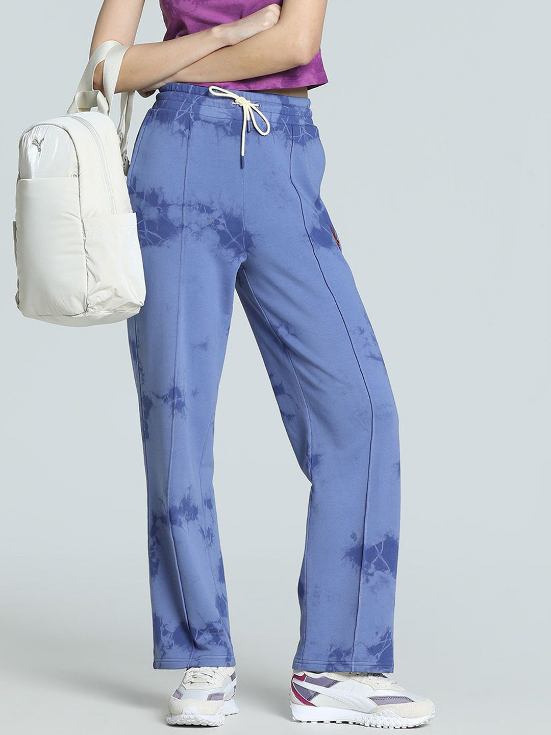 Puma Wardrobe Women Cotton Relaxed Fit Washed Straight Sweatpants