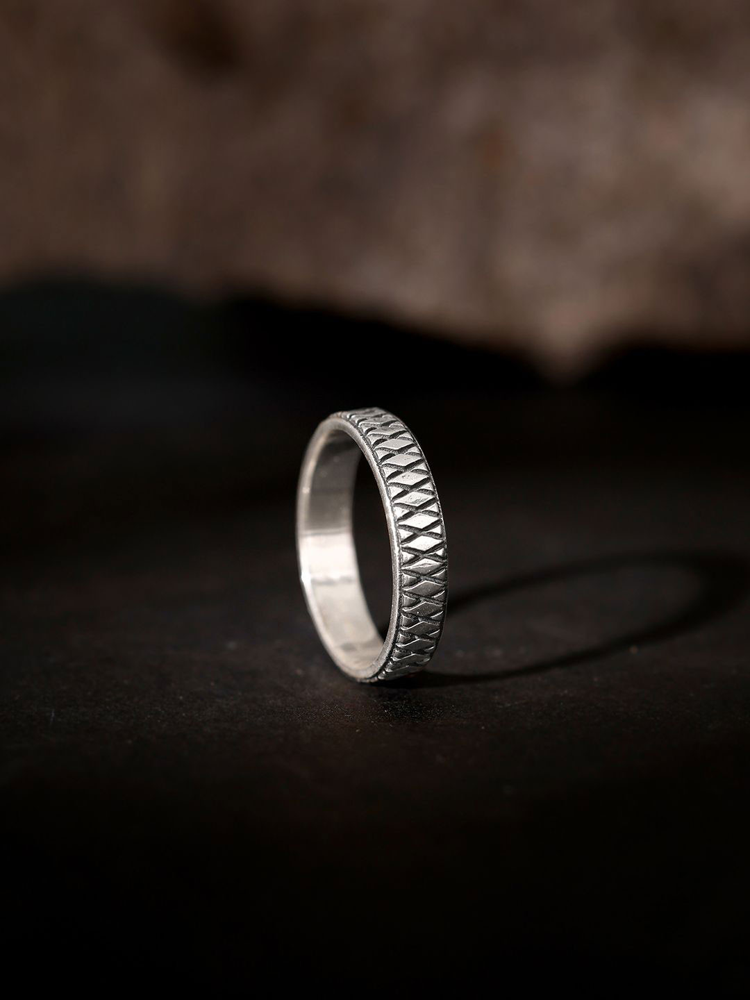 GIVA Men 925 Silver Oxidised Rhodium-Plated Knight's Desire Ring Fixed Size Indian - 17