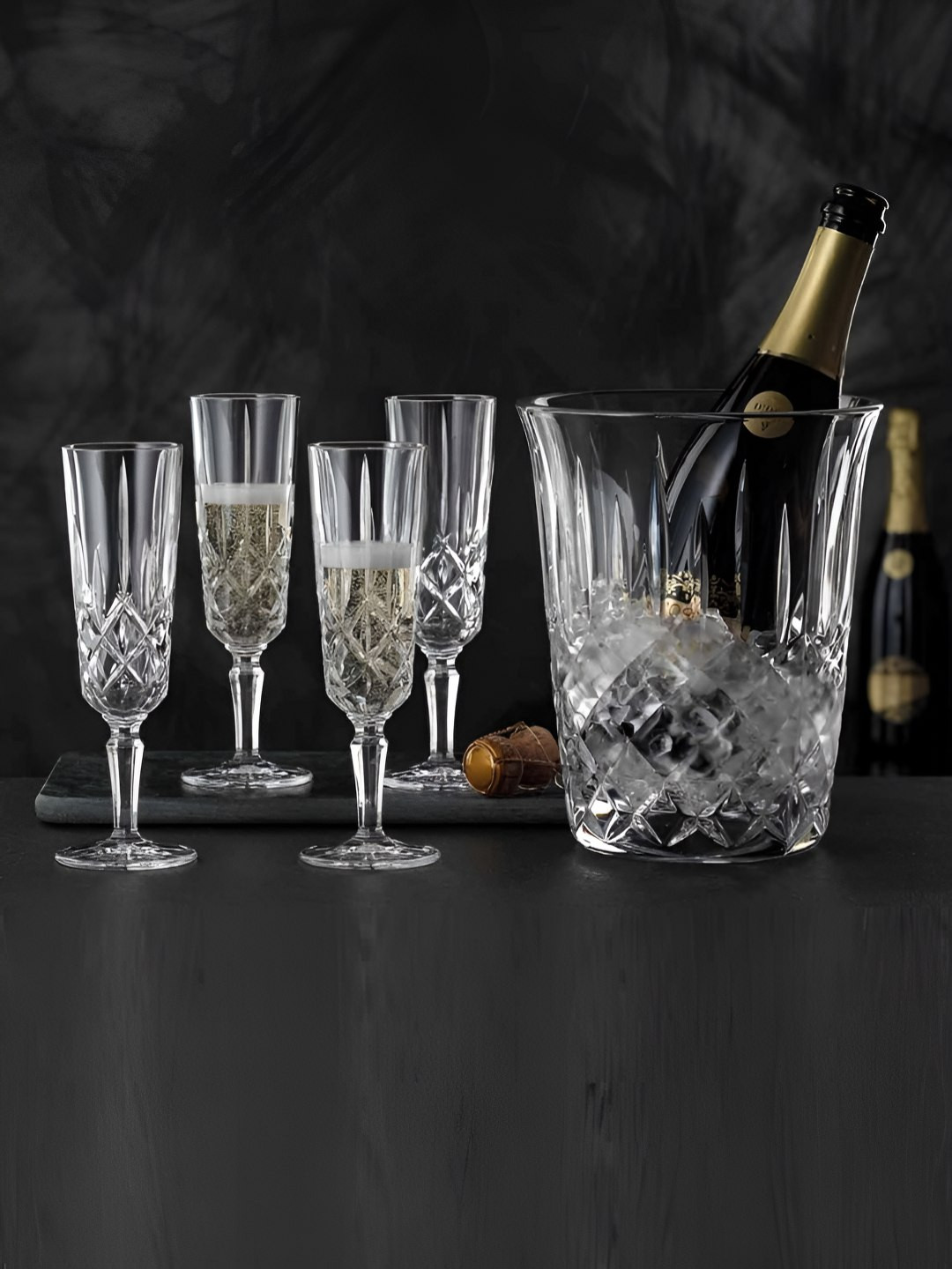 Nachtmann Noblesse Transparent 5 Pieces Textured Champagne Glasses with Ice Bucket