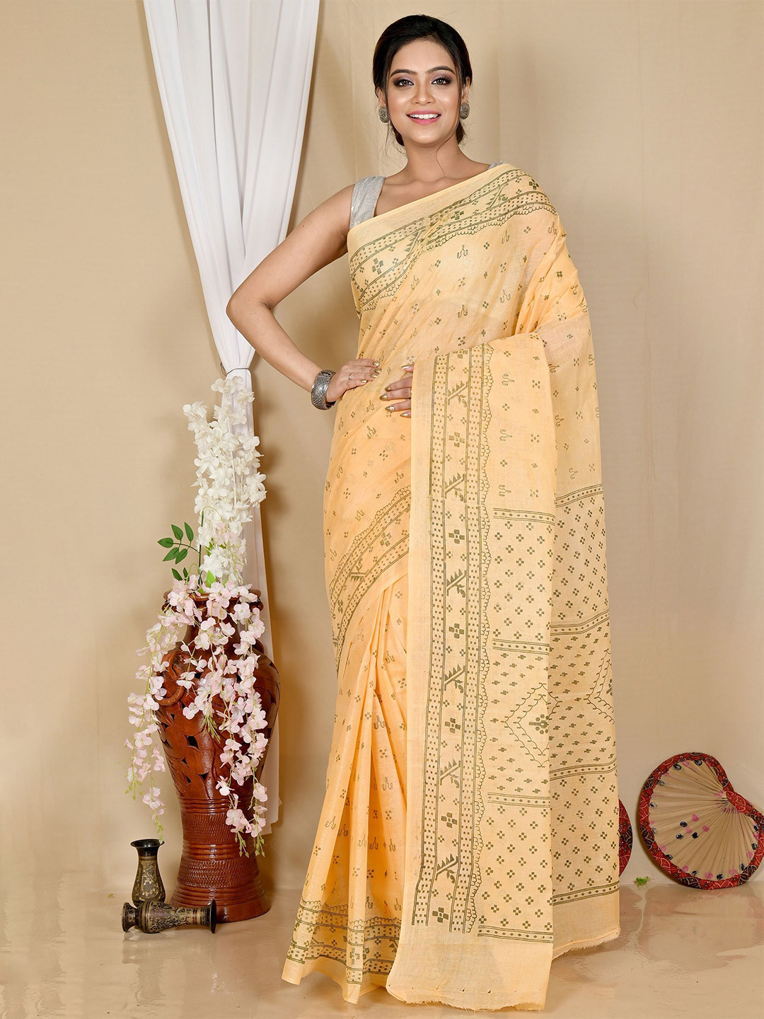 PuJoy Ethnic Motifs Woven Design Pure Cotton Taant Saree