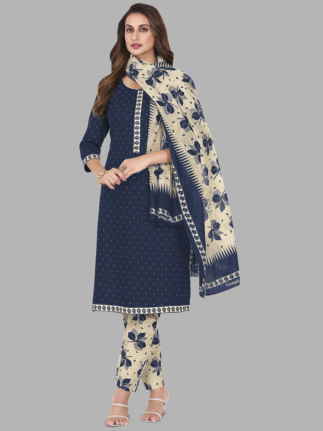 Simmu Bandhani Printed Round Neck Pure Cotton Straight Kurta With Trouser & Dupatta