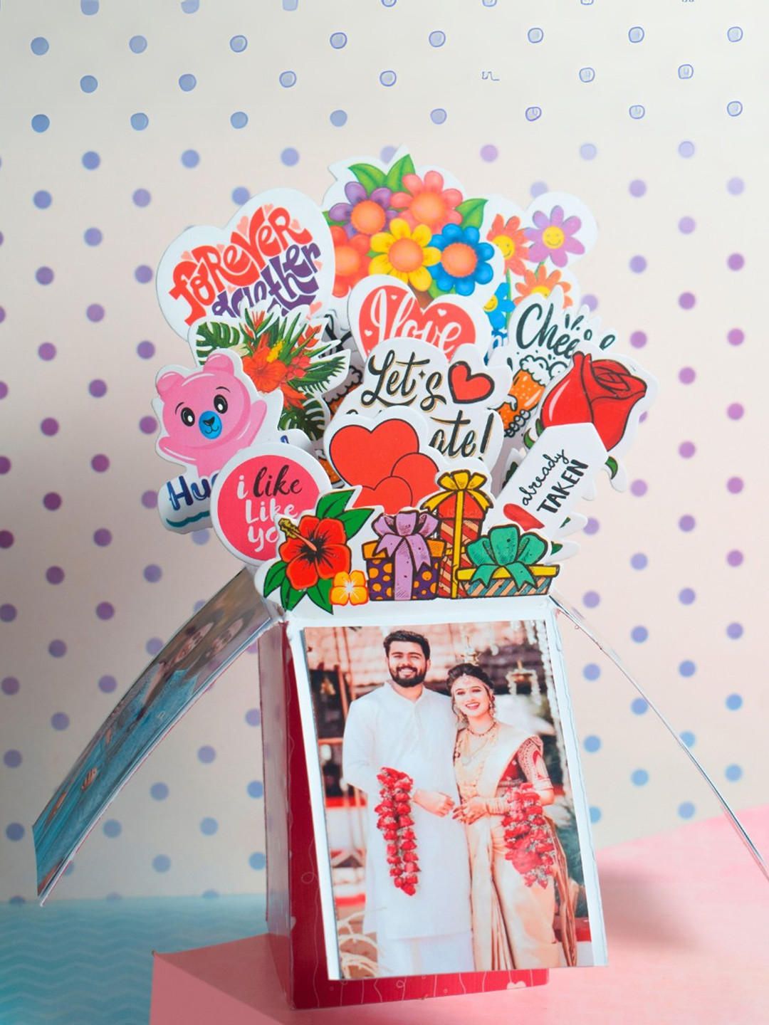 The Prink Love PopUp Bouquet Greeting Card