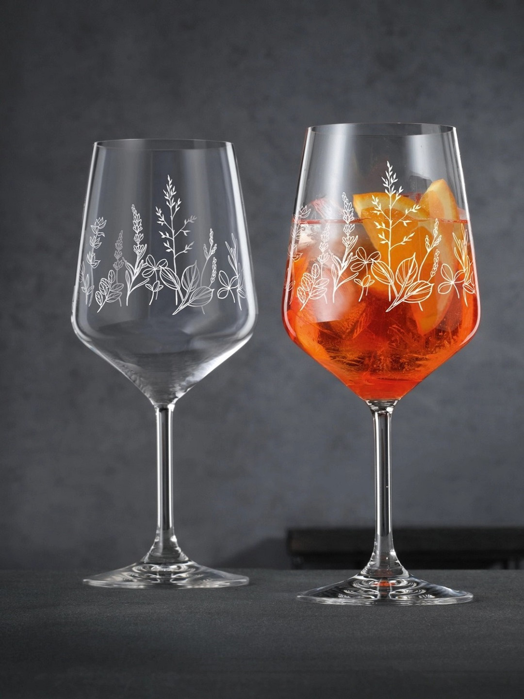 Nachtmann Tattoo Transparent & White 2 Pieces Botanical Print Wine Glasses
