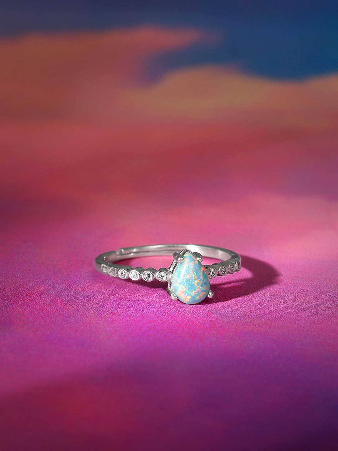 GIVA 925 Silver Rhodium-Plated Zircon-Studded Girl Boss Adjustable Finger Ring