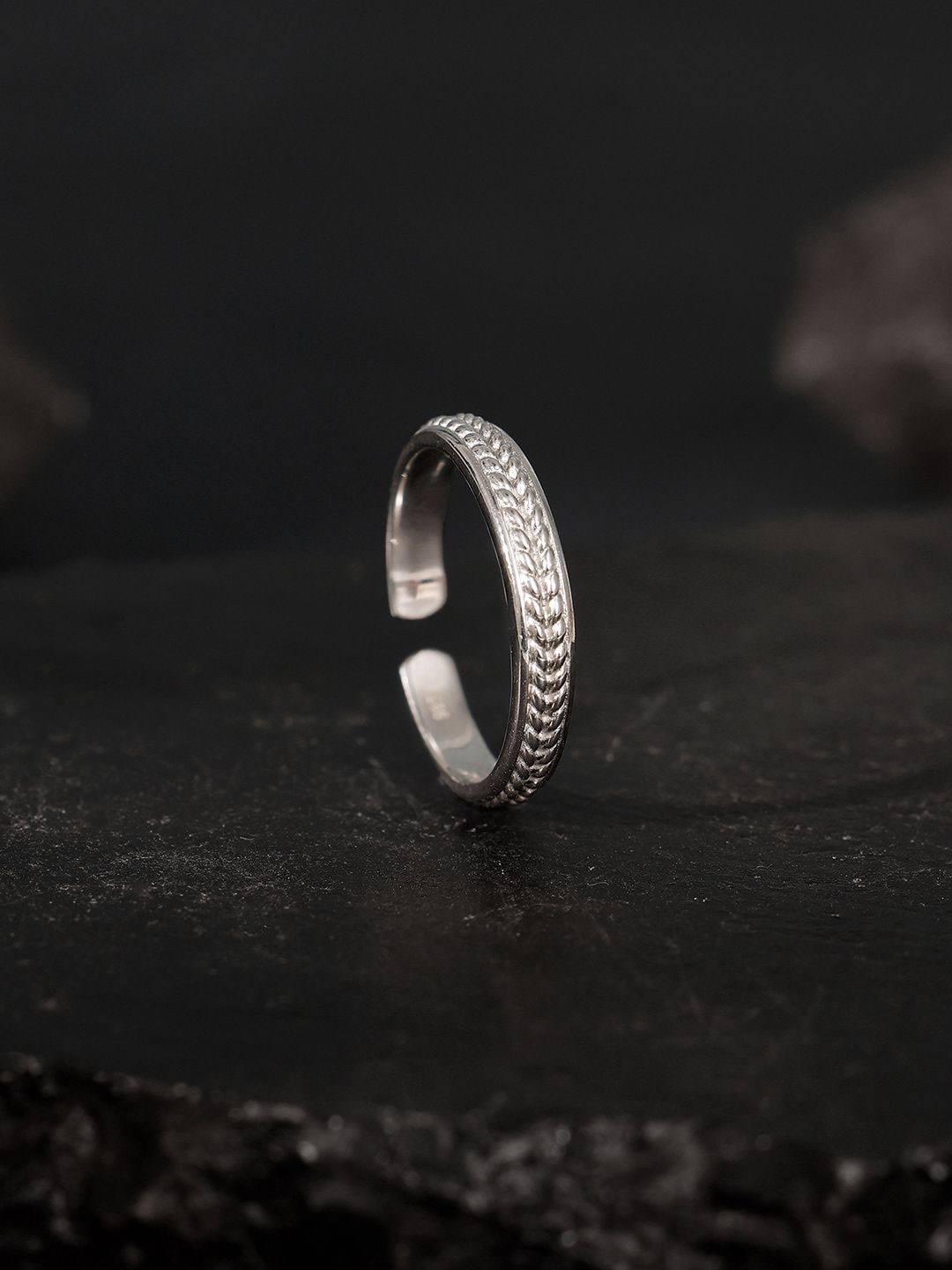 GIVA Men 925 Sterling Silver Rhodium-Plated Czar Adjustable Finger Ring