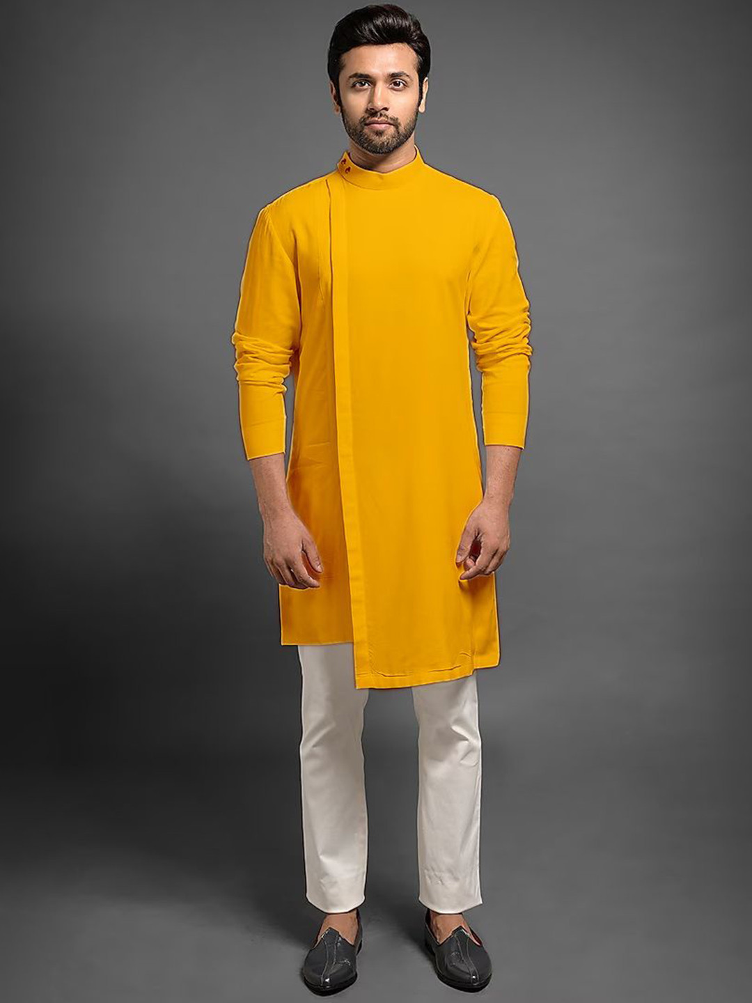 Oomph! High Neck Angrakha Straight Kurta