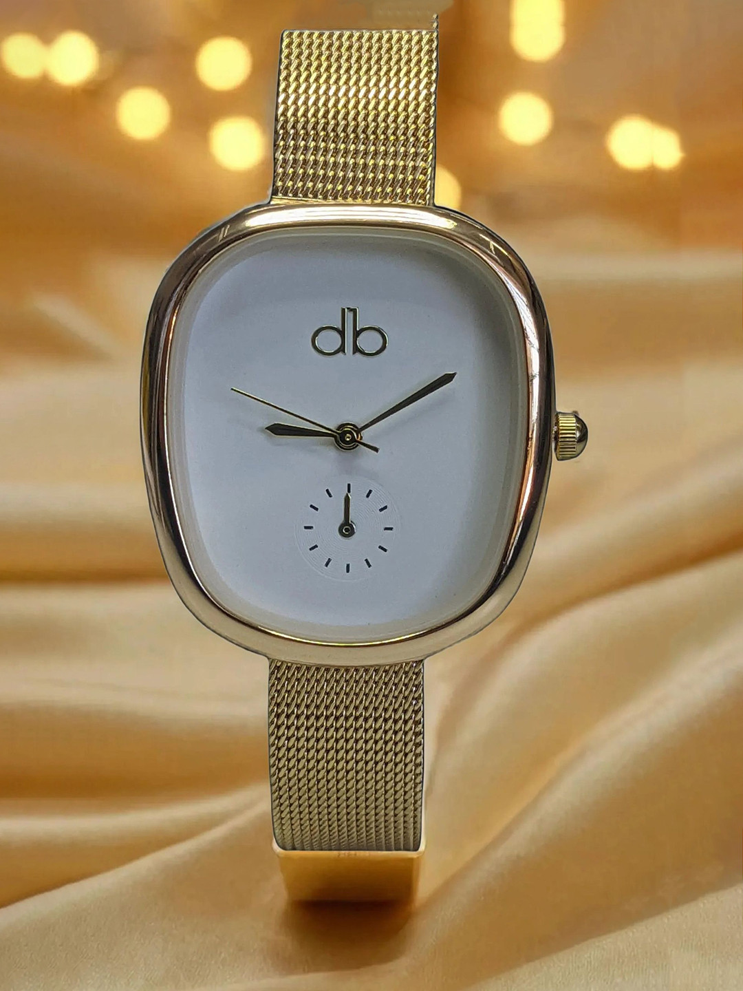DressBerry Women Brass Dial & Stainless Steel Straps Watch MP-DBI-003-GP
