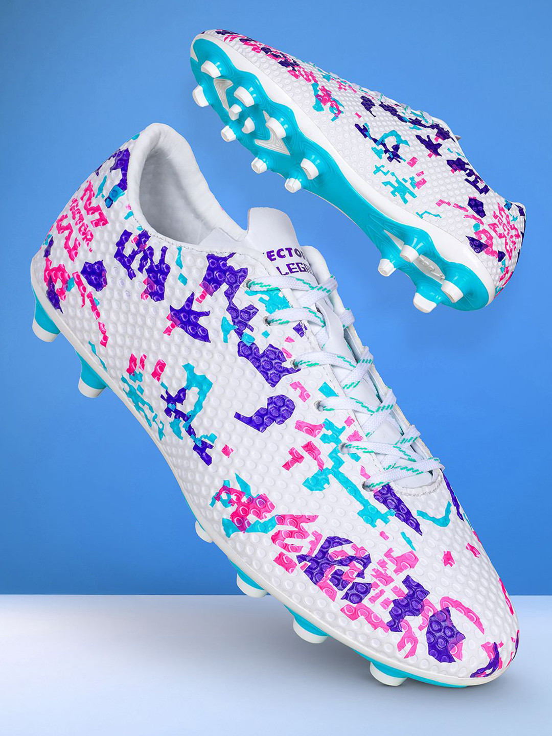 VECTOR X Men Football Non-Marking Shoes