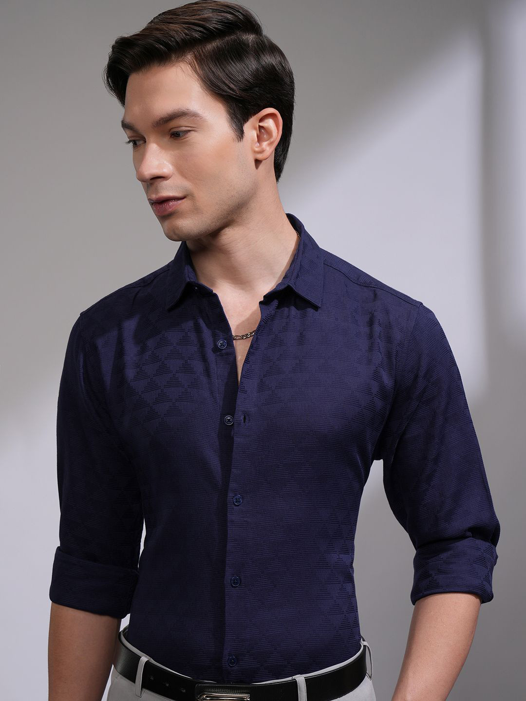 HIGHLANDER Men Slim Fit Spread Collar Textured Cotton Formal Shirt