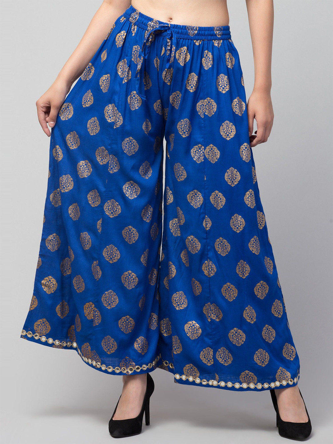 FAMBEE Women Floral Printed Flared Knitted Palazzos